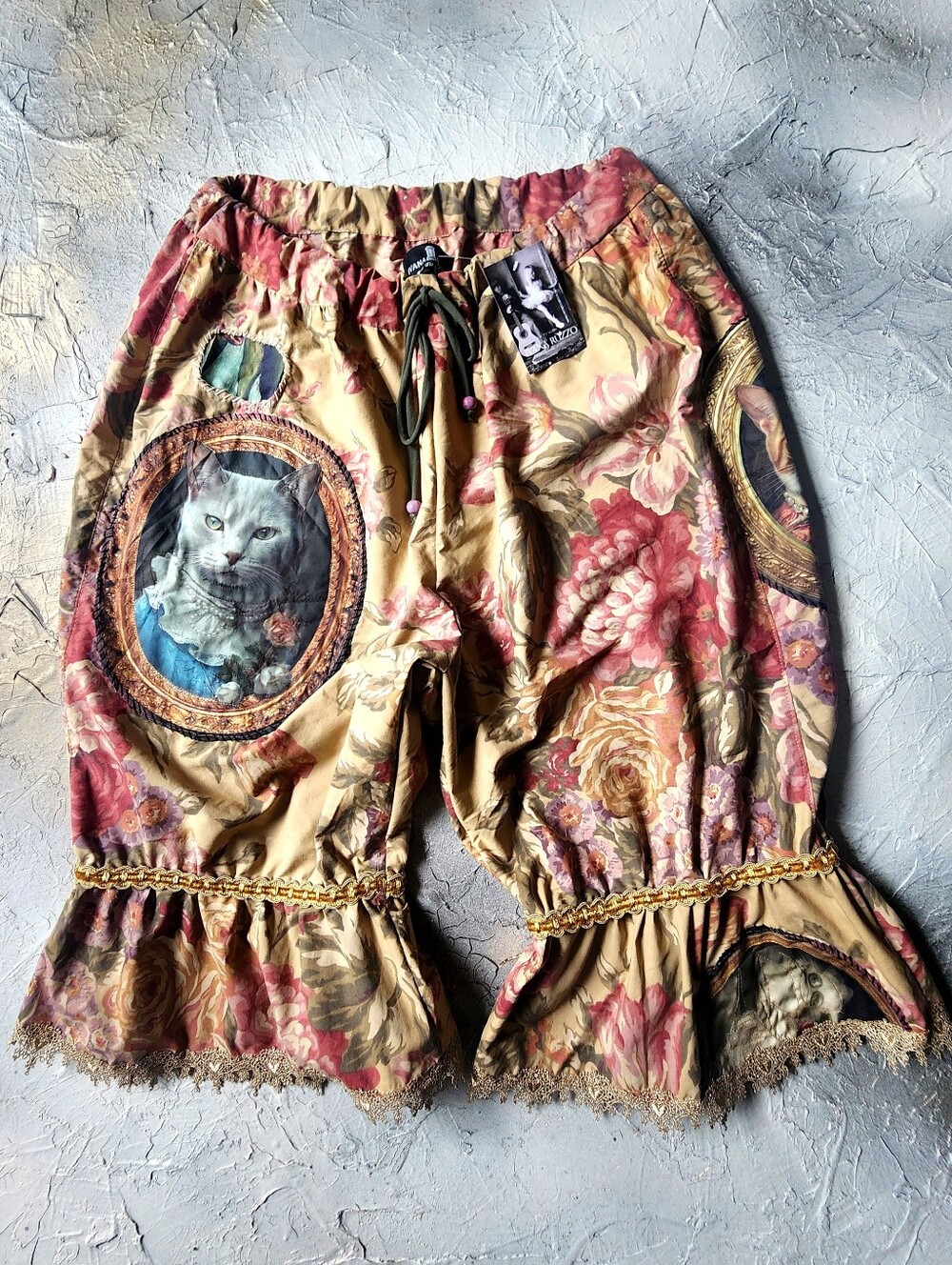 SOLD OUT✅️Bloomers Victorian Pants Shabby Chic Ruffles Cat Patchwork Golden Lace